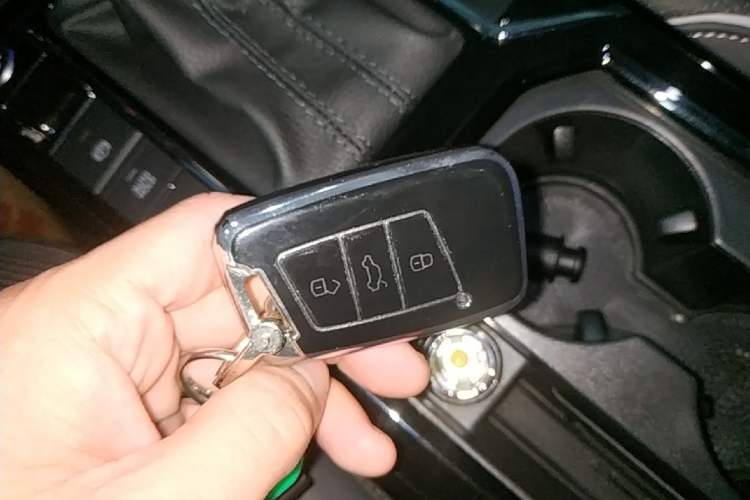 Used Volkswagen Passat 2022 330TSI Starry Luxury Edition Vehicle Key