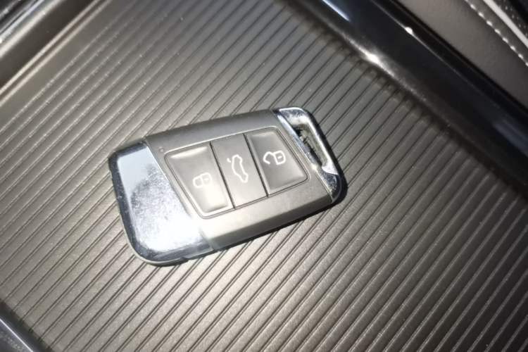 Used Volkswagen Passat 2022 330TSI Starry Luxury Edition Vehicle Key