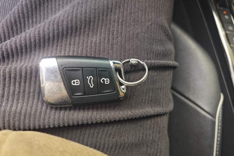 Used Volkswagen Passat 2022 330TSI Starry Elite Edition Vehicle Key