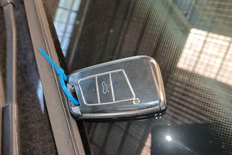 Used Volkswagen Passat 2022 330TSI Starry Luxury Edition Vehicle Key