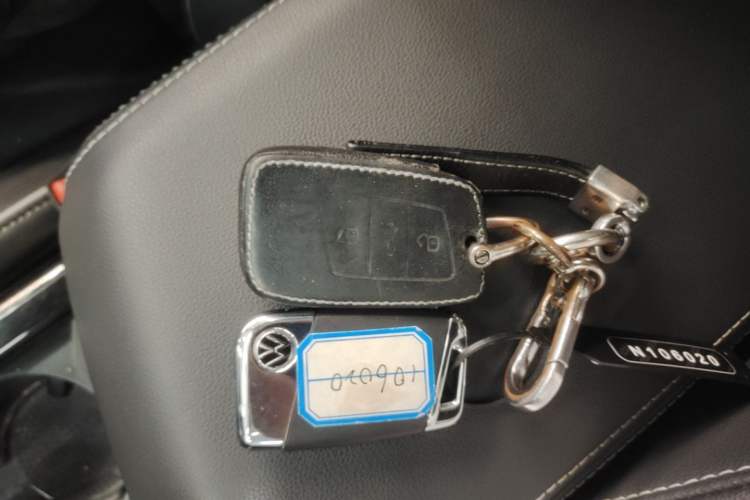 Used Volkswagen Passat 2022 330TSI Luxury Edition Vehicle Key