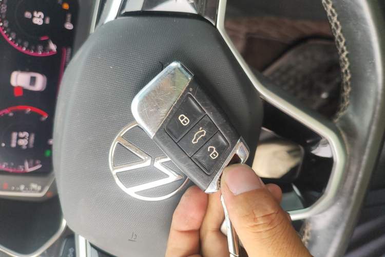 Used Volkswagen Passat 2022 330TSI Starry Luxury Edition Vehicle Key