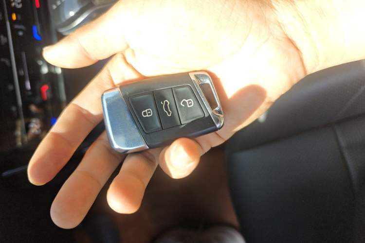 Used Volkswagen Passat 2022 380TSI Flagship Edition Vehicle Key