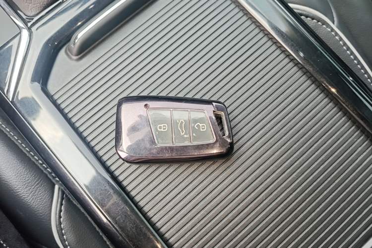 Used Volkswagen Passat 2022 330TSI Starry Elite Edition Vehicle Key