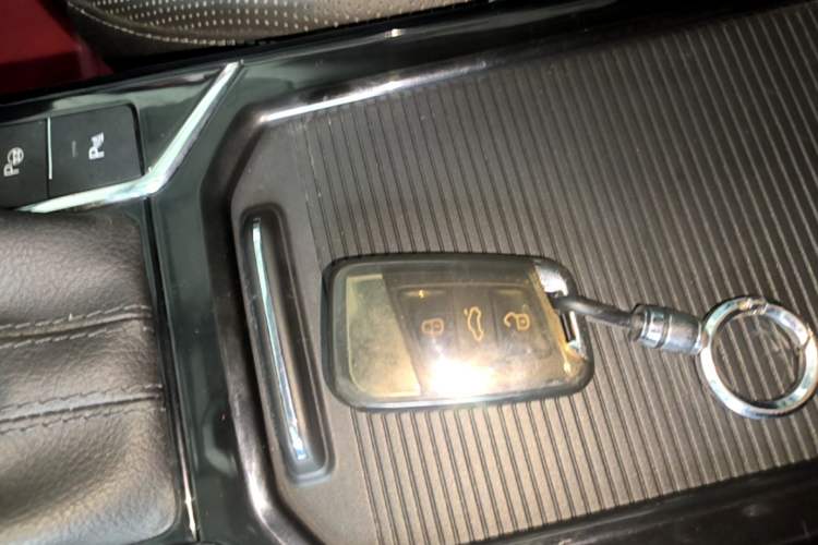 Used Volkswagen Passat 2022 330TSI Starry Luxury Edition Vehicle Key