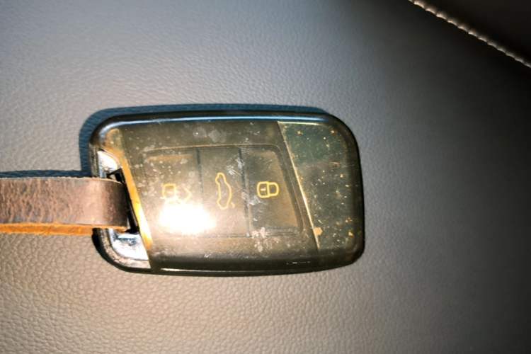 Used Volkswagen Passat 2022 380TSI Luxury Edition Vehicle Key
