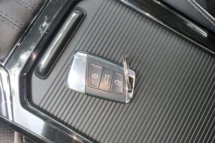 Used Volkswagen Passat 2022 330TSI Starry Luxury Edition Vehicle Key