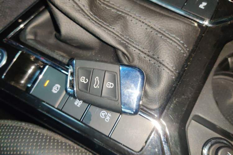 Used Volkswagen Passat 2022 330TSI Starry Elite Edition Vehicle Key