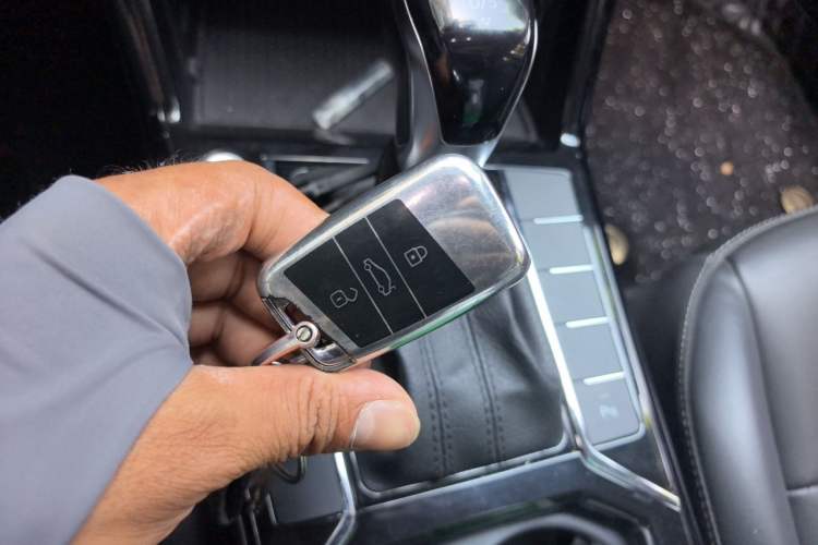 Used Volkswagen Passat 2022 330TSI Starry Elite Edition Vehicle Key