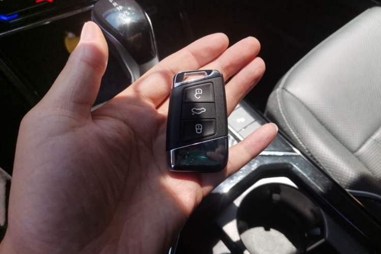 Used Volkswagen Passat 2022 330TSI Starry Luxury Edition Vehicle Key