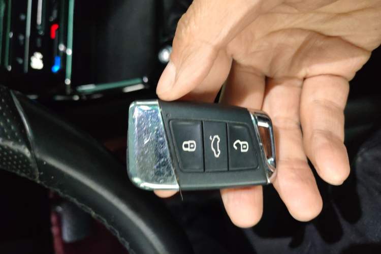 Used Volkswagen Passat 2022 330TSI Starry Elite Edition Vehicle Key