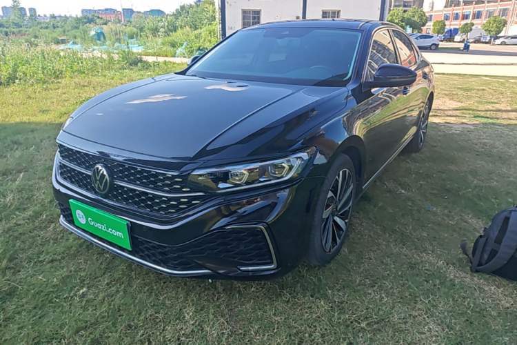 Used Volkswagen Passat 2022 330TSI Starry Luxury Edition Guazi used car, China used car export, Used car for sale, Used  cars, Cheapest cars for sale