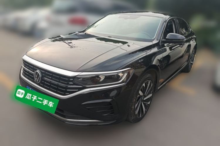 Used Volkswagen Passat 2022 330TSI Luxury Edition Guazi used car, China used car export, Used car for sale, Used  cars, Cheapest cars for sale