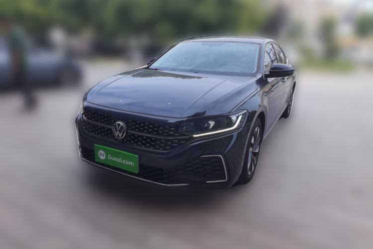 Used Volkswagen Passat 2022 330TSI Starry Elite Edition Guazi used car, China used car export, Used car for sale, Used  cars, Cheapest cars for sale