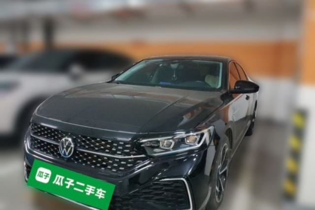 Used Volkswagen Passat 2023 330TSI Starry Luxury Edition