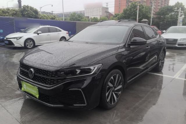 Used Volkswagen Passat 2022 330TSI Starry Elite Edition