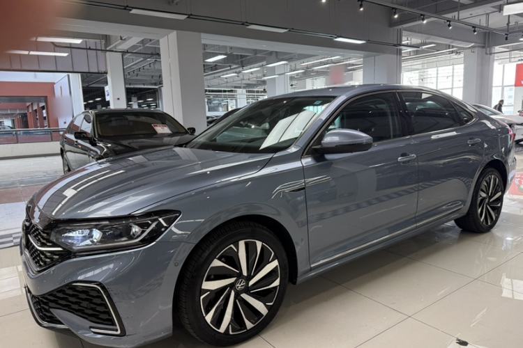 Ojetý Volkswagen Passat 2022 330TSI Starry Luxury Edition Guazi used car, China used car export, Used car for sale, Used  cars, Cheapest cars for sale