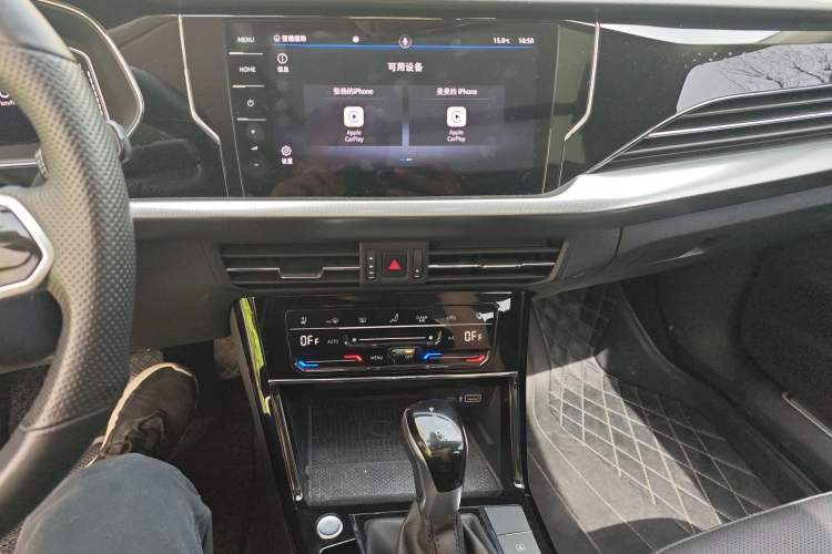 Used Volkswagen Passat 2022 330TSI Starry Luxury Edition Audio And AC Panel