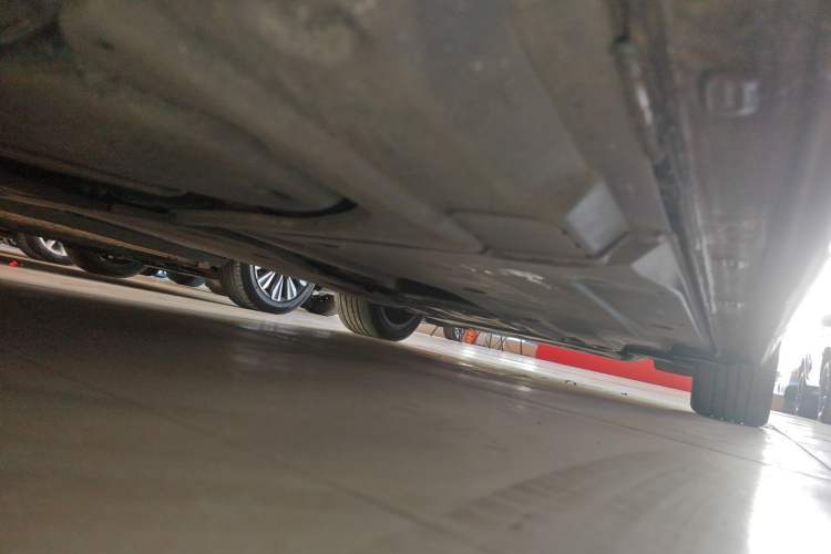 Used Volkswagen Passat 2022 330TSI Elite Edition Chassis Rear Right