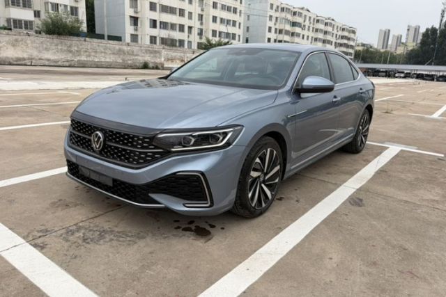 Used Volkswagen Passat 2022 330TSI Starry Luxury Edition