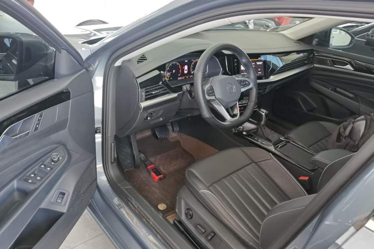Used Volkswagen Passat 2022 330TSI Starry Elite Edition Driver Seat