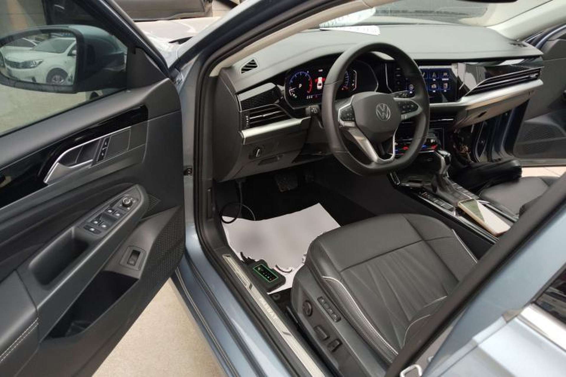 Used Volkswagen Passat 2022 330TSI Starry Luxury Edition Driver Seat