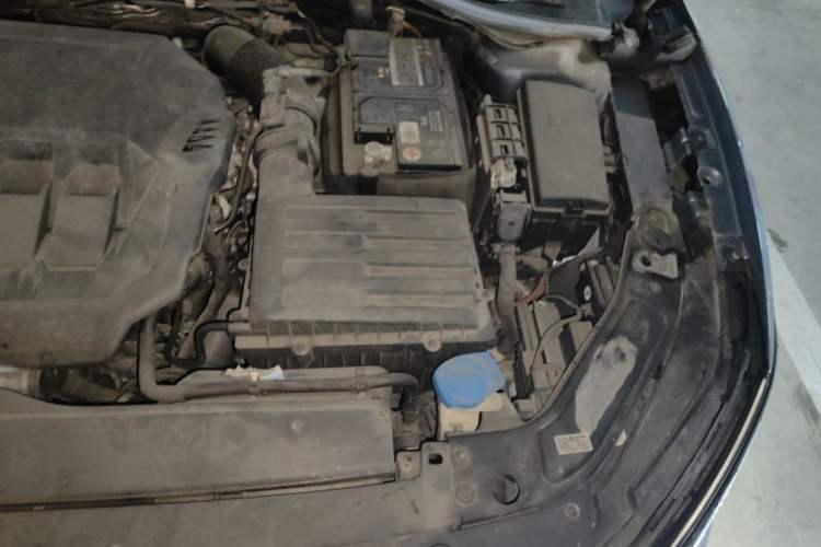 Used Volkswagen Passat 2022 330TSI Starry Luxury Edition Engine Bay Left