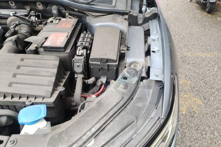 Used Volkswagen Passat 2022 330TSI Starry Luxury Edition Engine Bay Left
