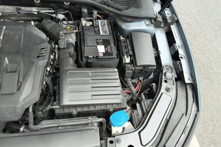 Used Volkswagen Passat 2022 330TSI Starry Elite Edition Engine Bay Left