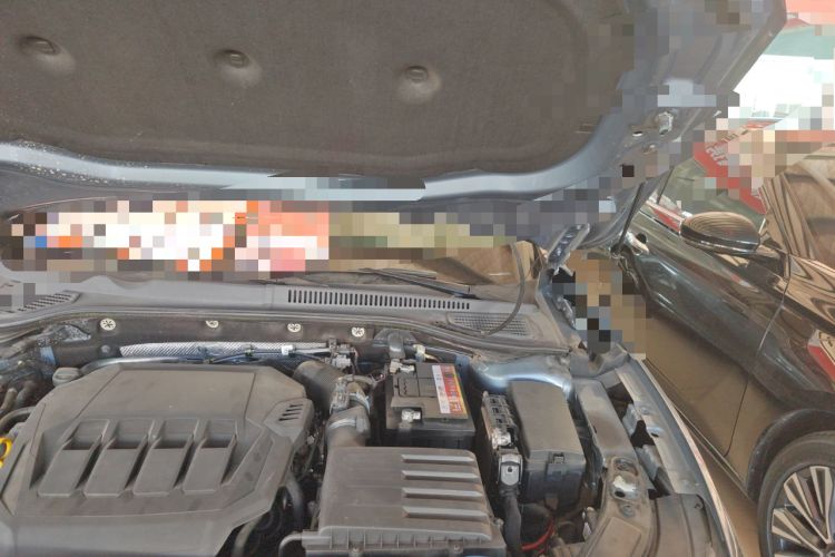 Used Volkswagen Passat 2022 330TSI Elite Edition Engine Bay Left