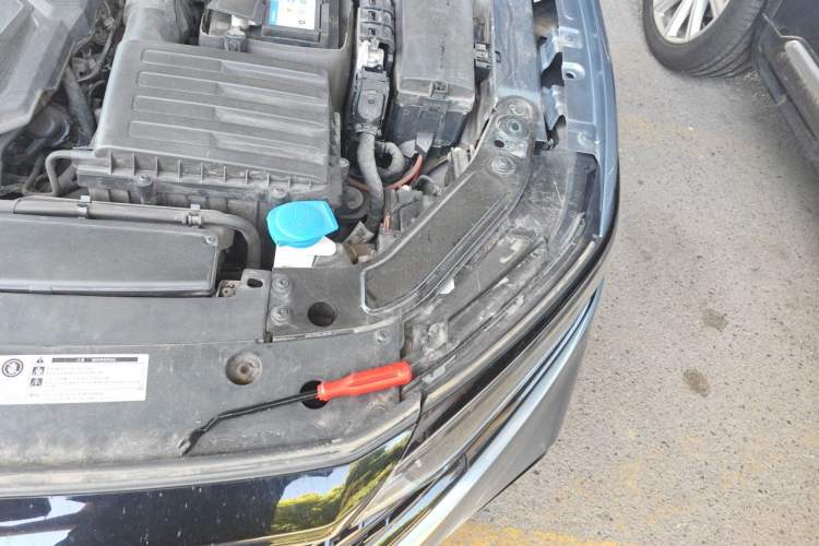 Used Volkswagen Passat 2022 330TSI Starry Luxury Edition Engine Bay Left