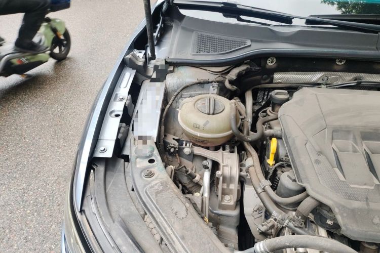 Used Volkswagen Passat 2022 330TSI Starry Luxury Edition Engine Bay Right