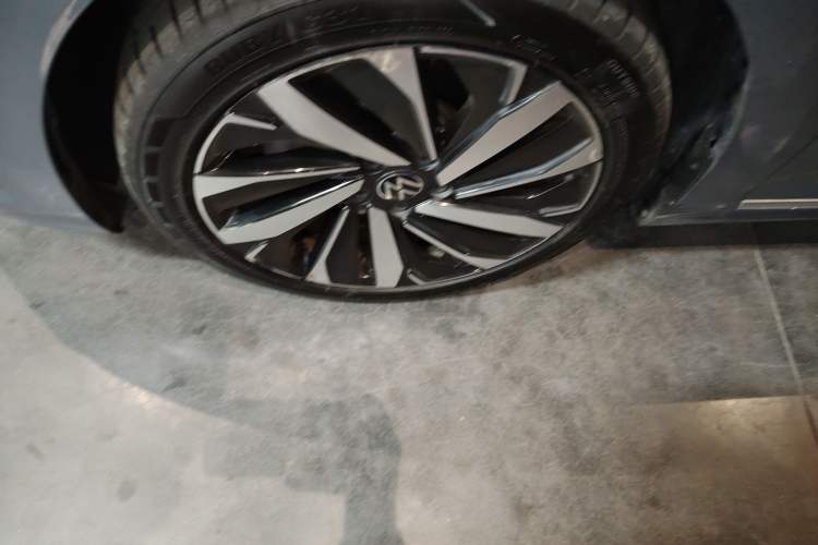 Used Volkswagen Passat 2022 330TSI Elite Edition Exterior 1