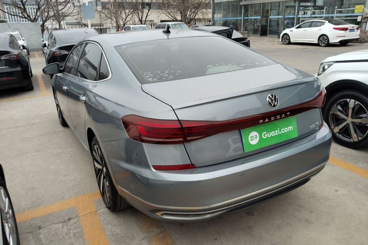 Used Volkswagen Passat 2022 330TSI Starry Luxury Edition Exterior 2