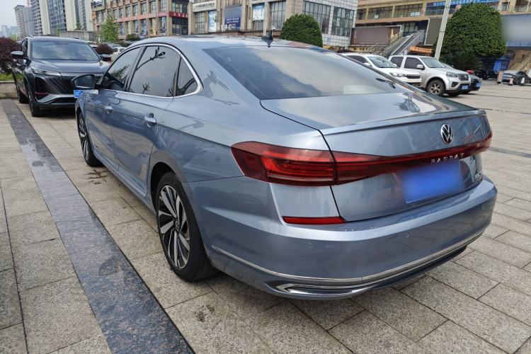 Used Volkswagen Passat 2022 330TSI Starry Elite Edition Exterior 2
