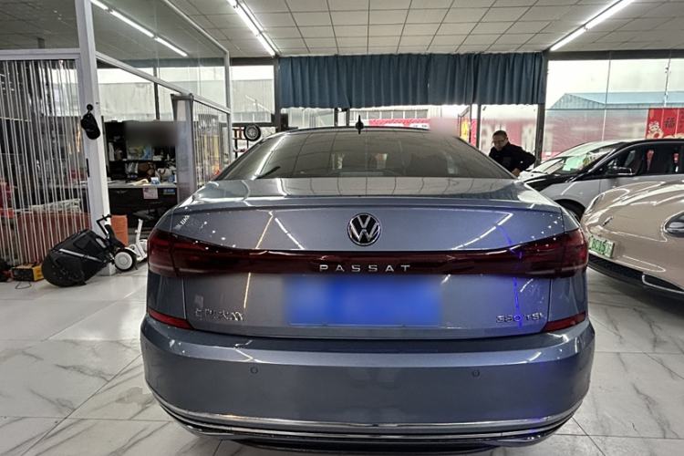 Used Volkswagen Passat 2022 330TSI Luxury Edition Exterior 3
