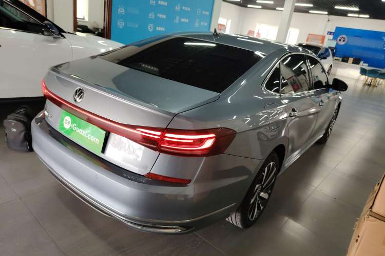 Used Volkswagen Passat 2022 330TSI Luxury Edition Exterior 5