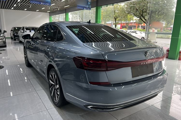 Used Volkswagen Passat 2022 330TSI Starry Elite Edition Exterior 5