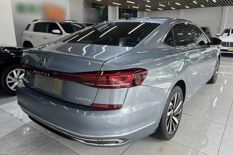 Used Volkswagen Passat 2022 330TSI Starry Elite Edition Exterior 6