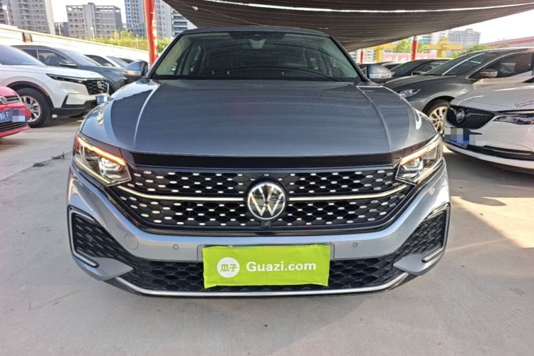 Used Volkswagen Passat 2022 330TSI Starry Luxury Edition Front