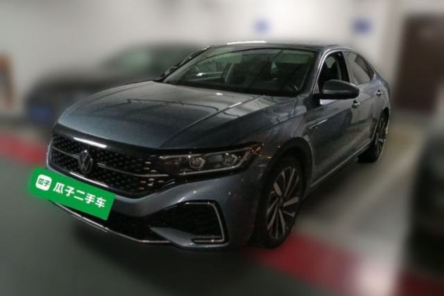 Used Volkswagen Passat 2022 330TSI Starry Luxury Edition