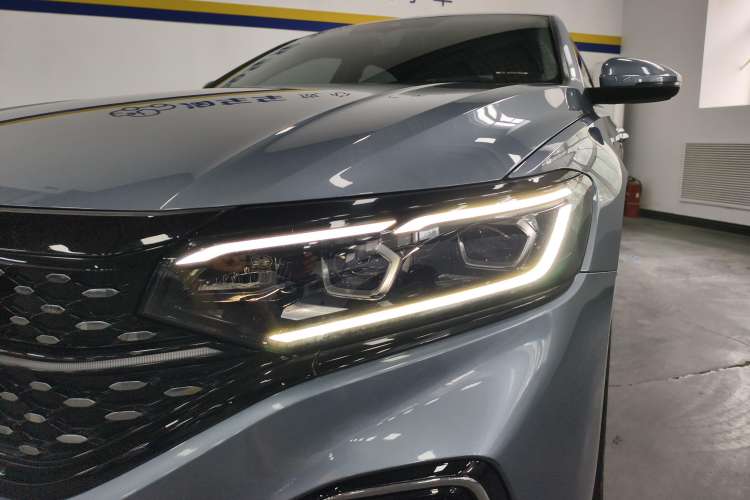 Used Volkswagen Passat 2022 330TSI Starry Luxury Edition Left Front Headlight