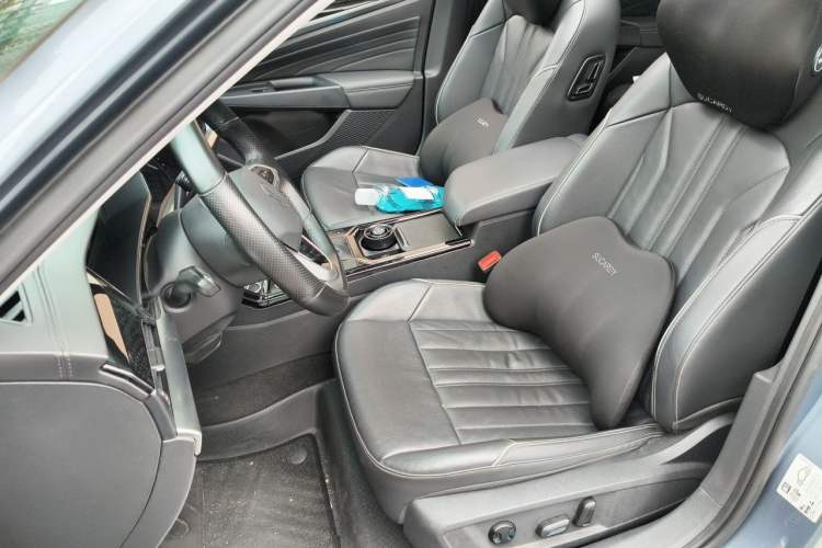 Used Volkswagen Passat 2022 330TSI Starry Elite Edition Left Front Seat