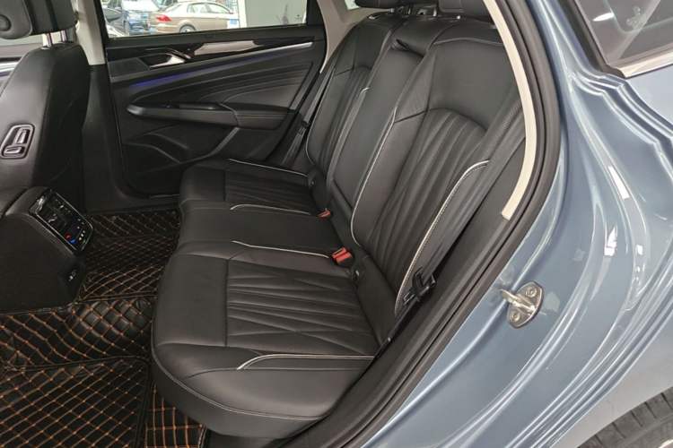 Used Volkswagen Passat 2022 330TSI Luxury Edition Left Rear Seat