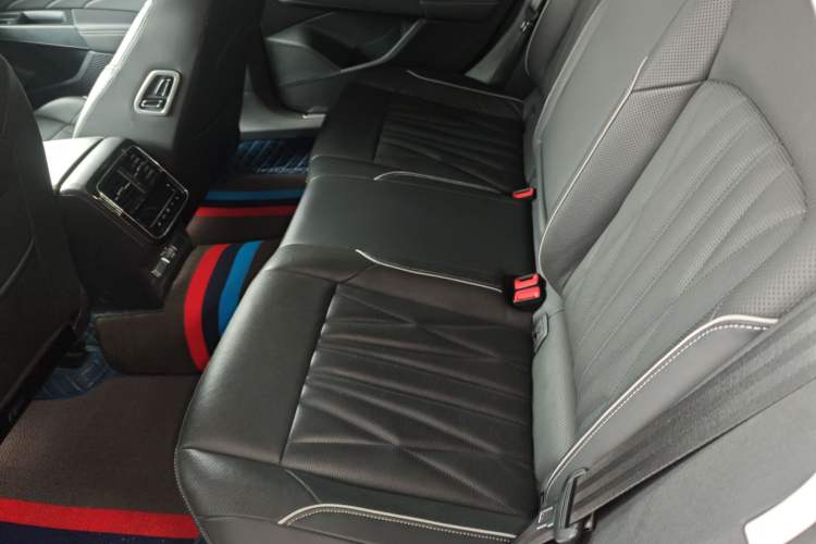 Used Volkswagen Passat 2022 330TSI Starry Luxury Edition Left Rear Seat
