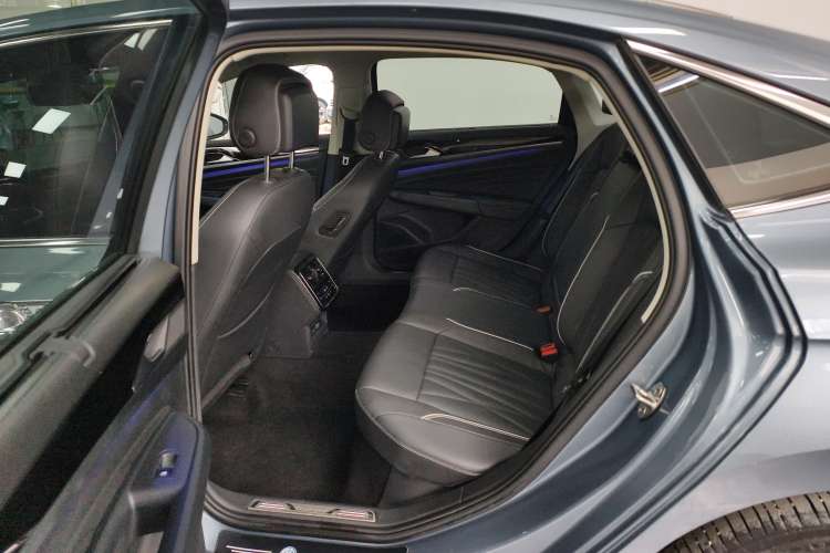 Used Volkswagen Passat 2022 330TSI Starry Luxury Edition Left Rear Seat