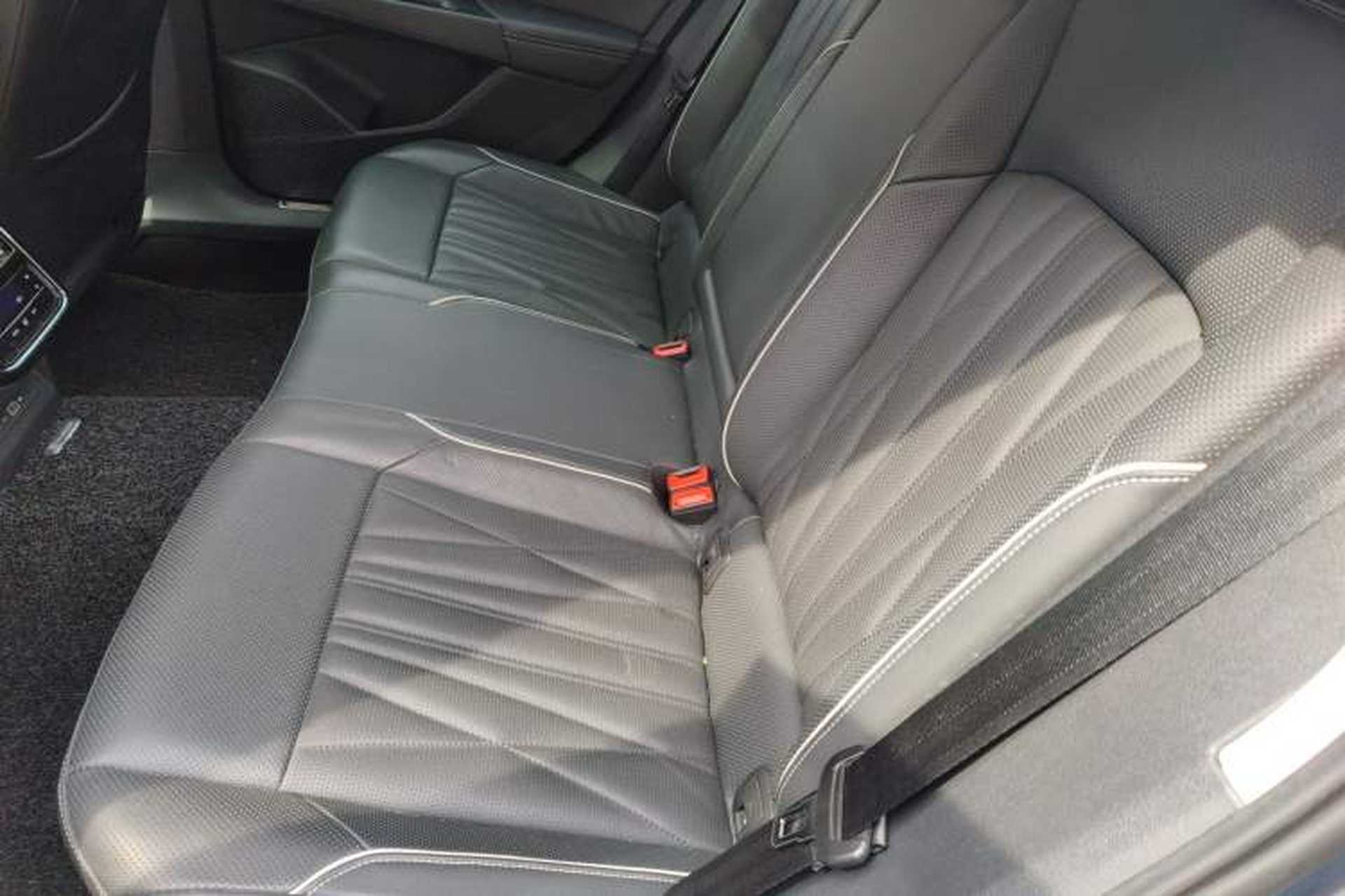 Used Volkswagen Passat 2022 330TSI Starry Luxury Edition Left Rear Seat