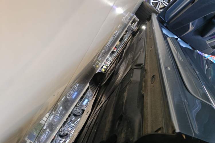 Used Volkswagen Passat 2022 330TSI Luxury Edition Left Side Sill
