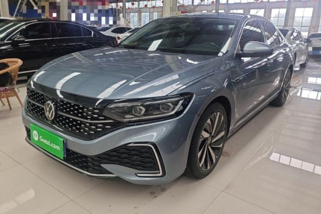 Used Volkswagen Passat 2022 330TSI Starry Luxury Edition