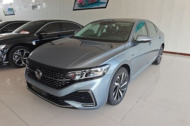 Used Volkswagen Passat 2022 330TSI Starry Luxury Edition